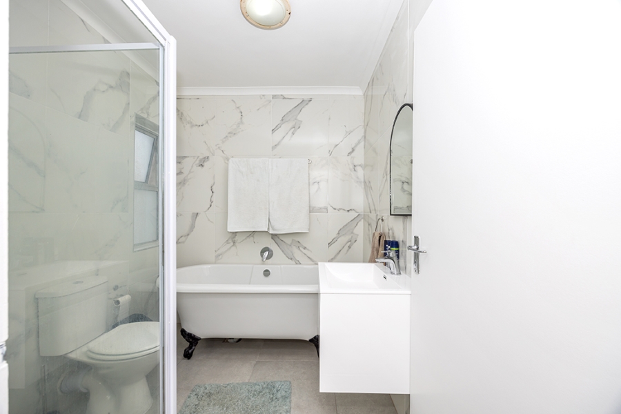 2 Bedroom Property for Sale in Melkbosstrand Central Western Cape